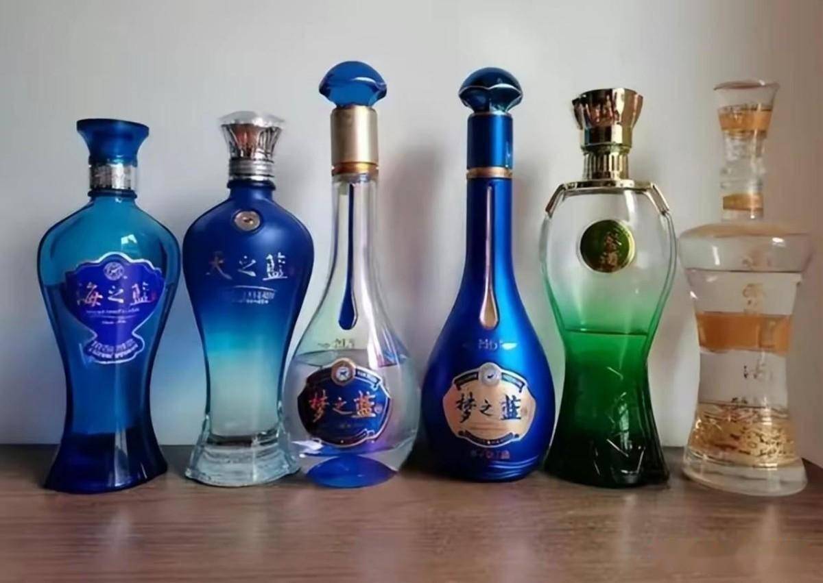同为洋河系列白酒，海之蓝、天之蓝、梦之蓝区别在哪？弄清楚再喝
